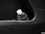  Cup holder prop (tertiary) photo